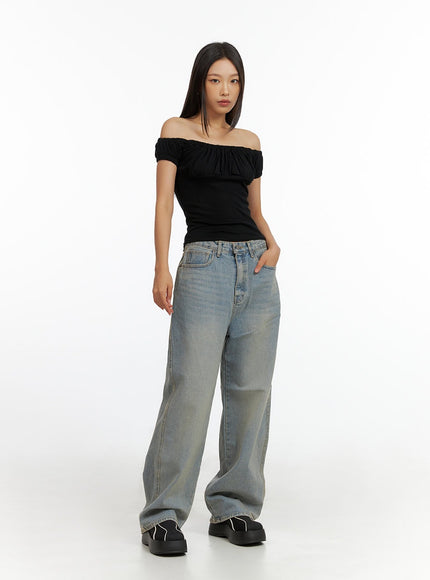 light-washed-baggy-jeans-il409