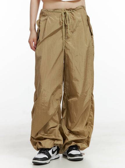 nylon-pintuck-string-baggy-pants-cl401 / Beige