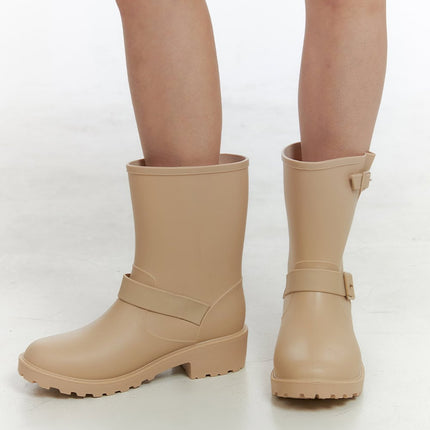 buckle-rubber-midi-boots-ol411 / Beige