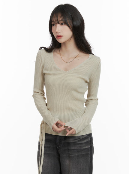 side-strap-v-neck-top-ca403 / Beige