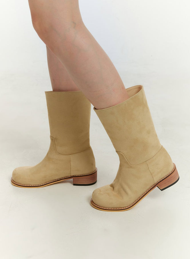 solid-faux-suede-midi-boots-ou427 / Beige