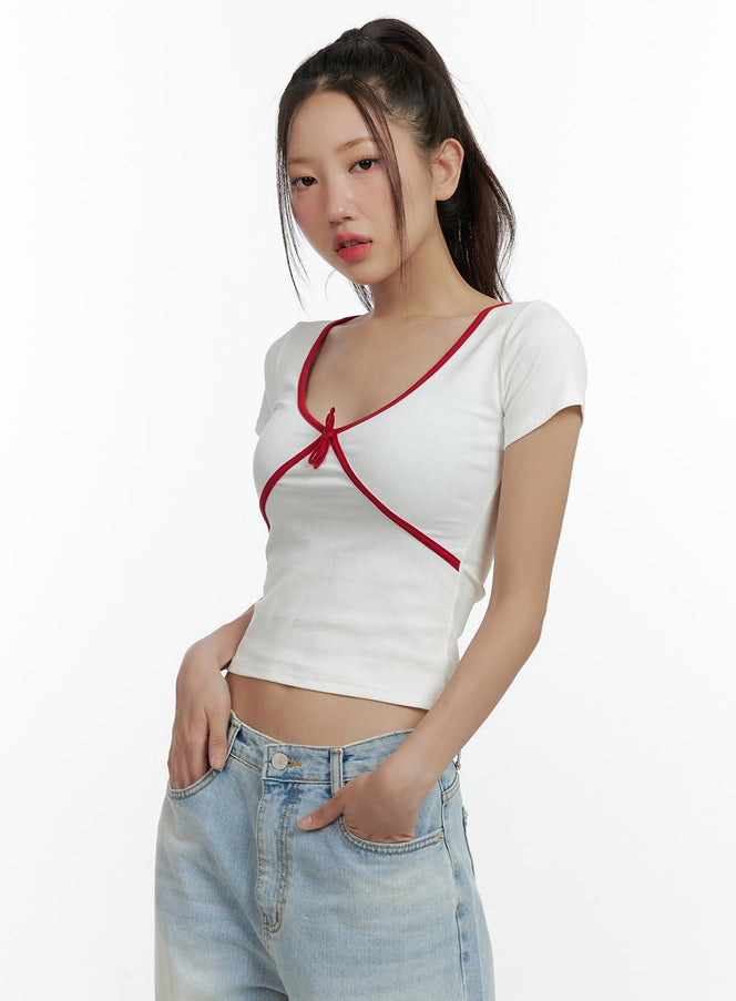 ribbon-charm-crop-top-cl410 / White