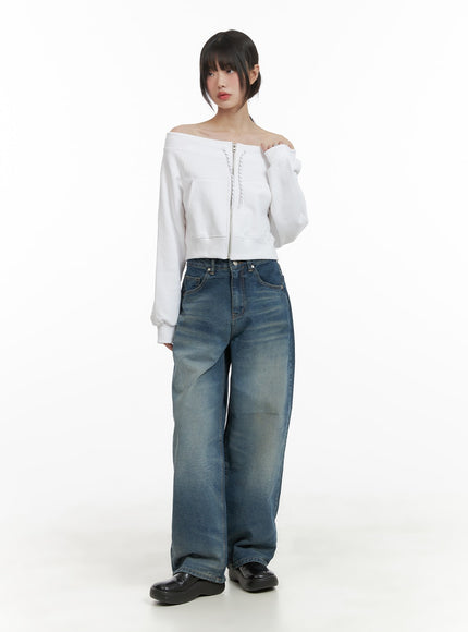 off-shoulder-zip-sweatshirt-ca419