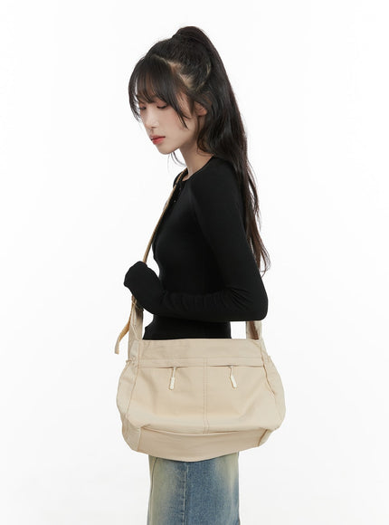 nylon-crossbody-bag-ca403