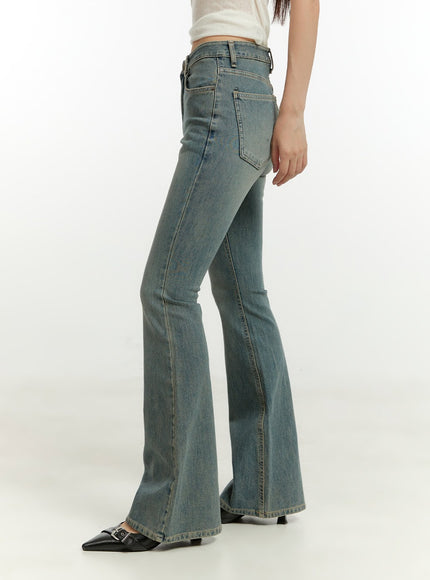 washed-low-rise-bootcut-jeans-cu426