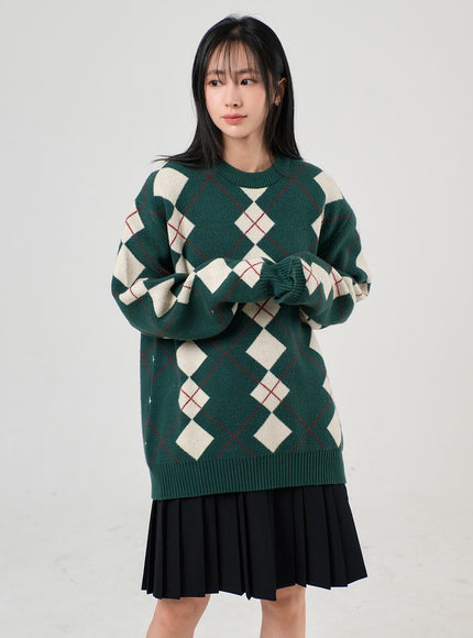 oversized-argyle-knit-sweater-of405