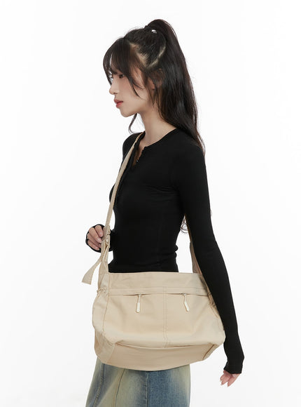 nylon-crossbody-bag-ca403