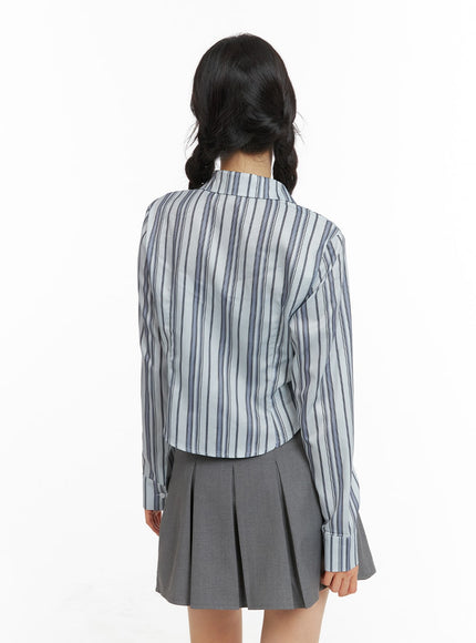 collar-striped-button-up-crop-shirt-om420