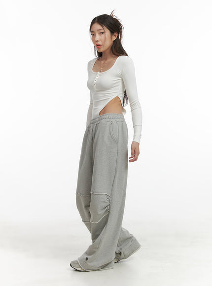 pintuck-wide-leg-sweatpants-cy416