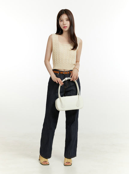 straight-blue-jeans-ou428