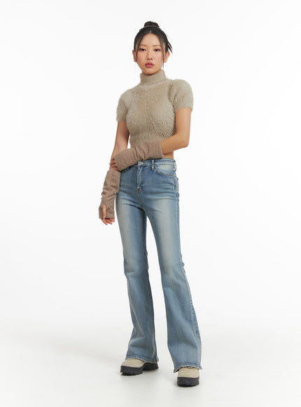 fuzzy-turtleneck-short-sleeve-sweater-cj429