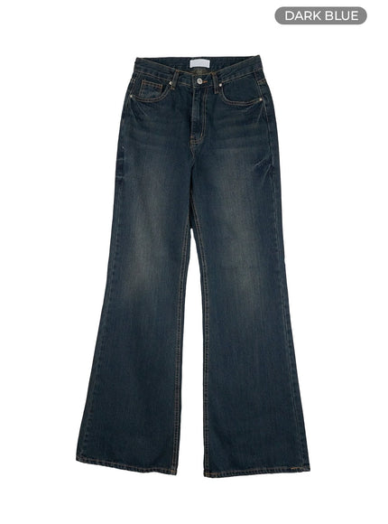 loose-fit-bootcut-jeans-il409