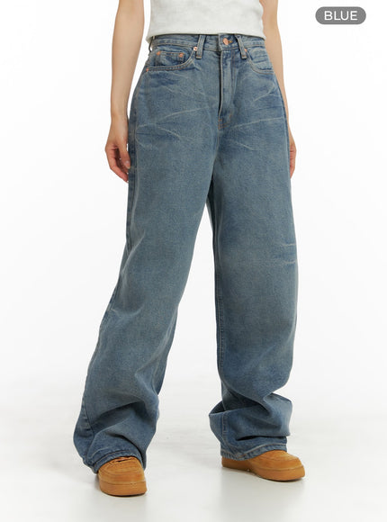 relaxed-washed-wide-fit-jeans-ca408