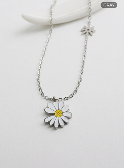 daisy-fleabane-necklace-il403 / Gray