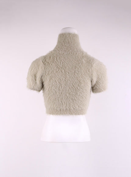 fuzzy-turtleneck-short-sleeve-sweater-cj429