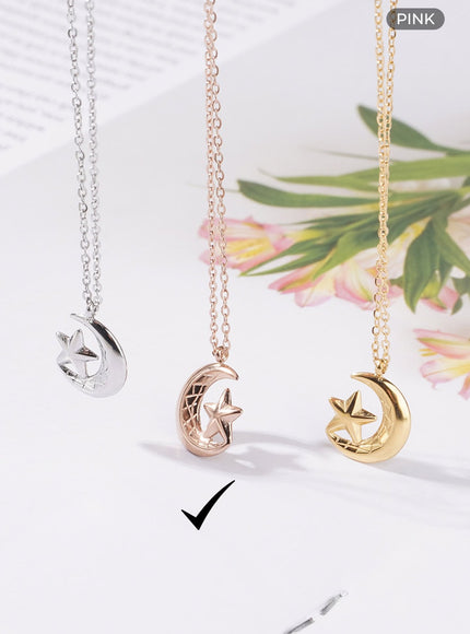 star-crescent-necklace-il405 / Pink