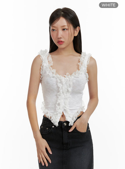 lace-ruffle-hem-sleeveless-top-cu405 / White