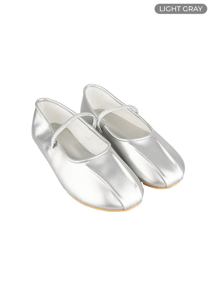 lettered-flats-ou427 / Light gray