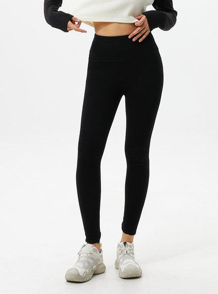 basic-leggings-io326 / Black