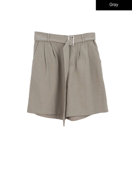 bermuda-shorts-and-top-set-iy325