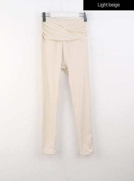 waist-wrapped-leggings-is322 / Light beige