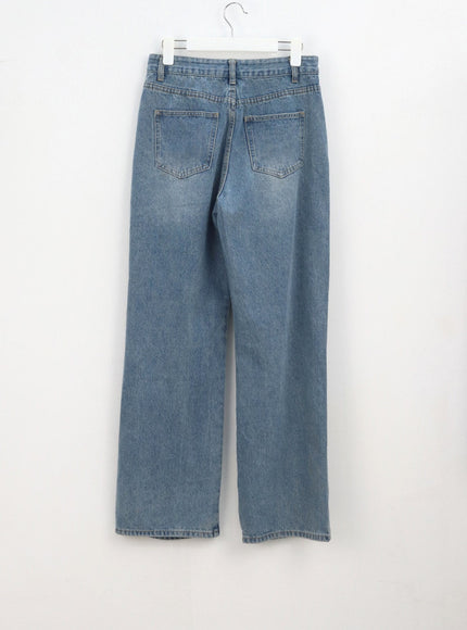 Ripped Mid-Wash Jeans CA310